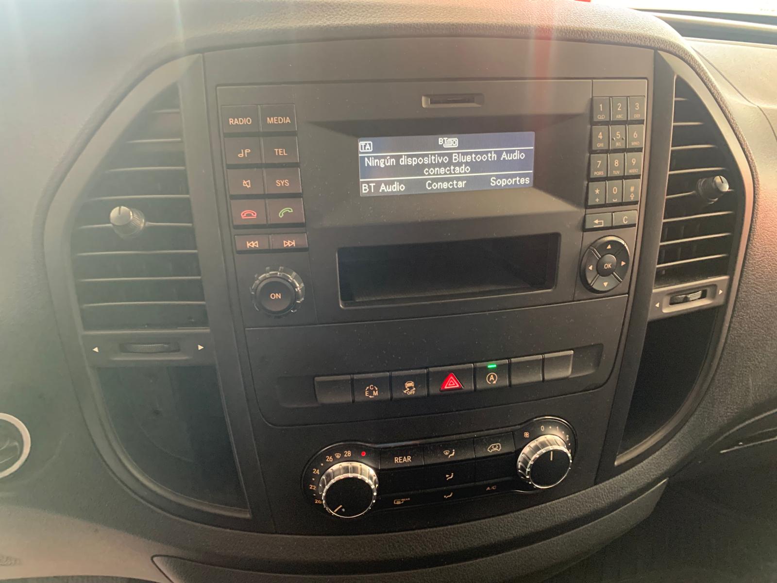 MERCEDES VITO TOURER 114D EXTRA LARGA
