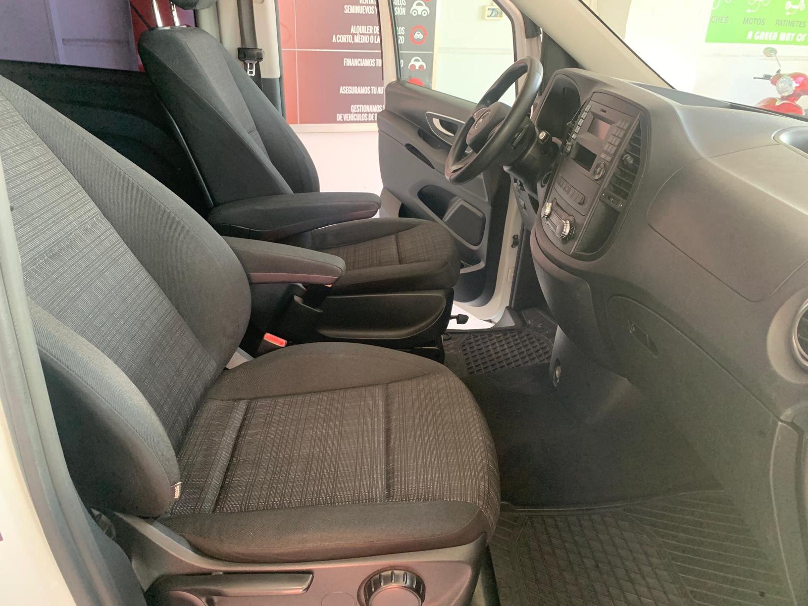 MERCEDES VITO TOURER 114D EXTRA LARGA