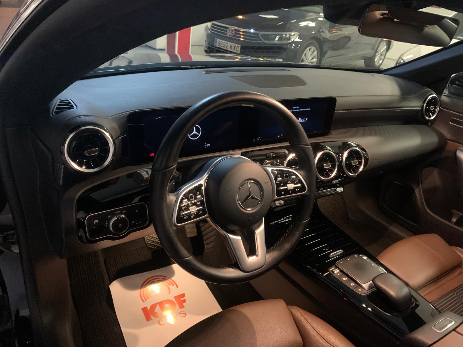 MERCEDES CLA SHOOTING BREAK 200D AUT