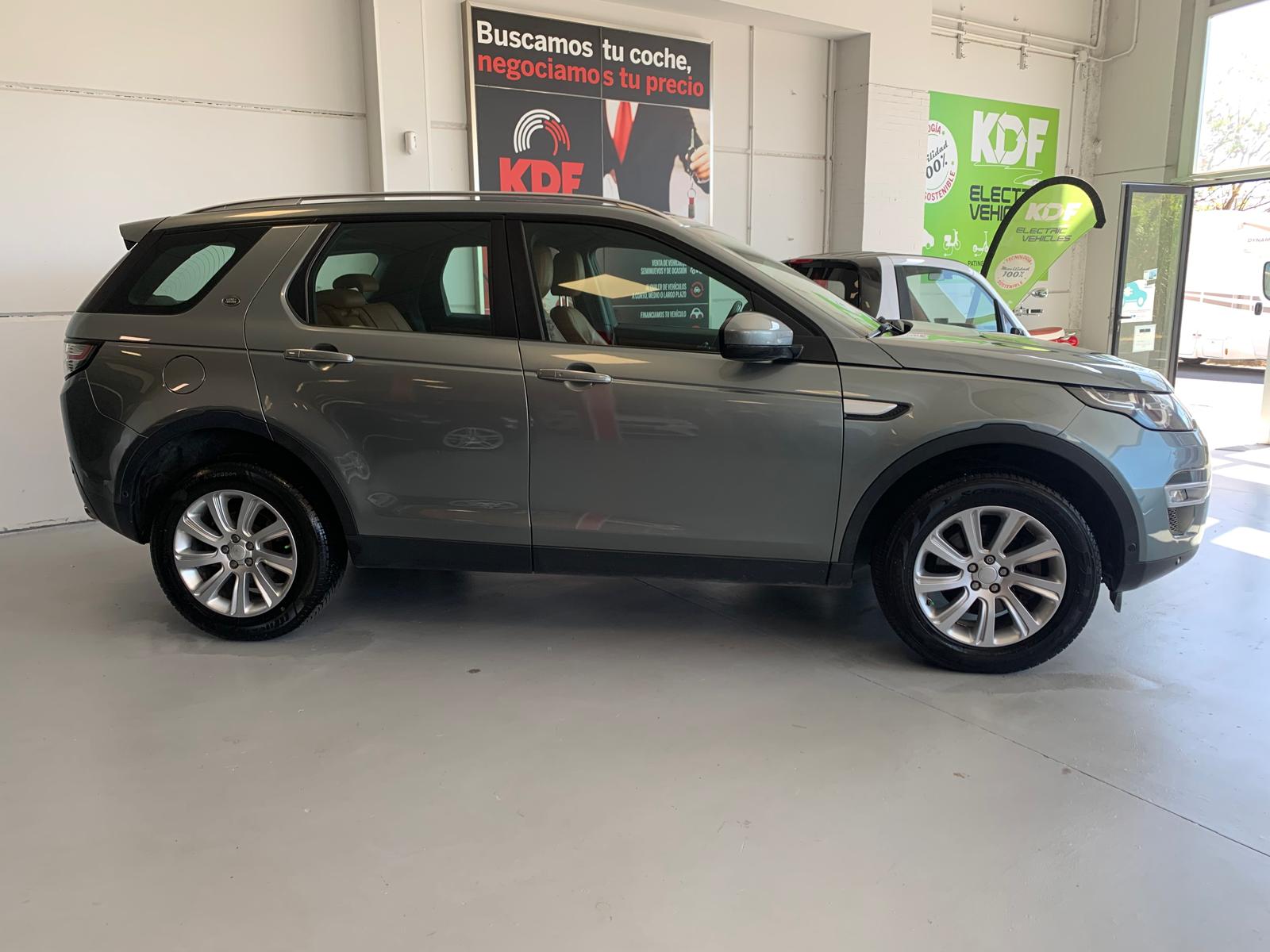 LAND ROVER DISCOVERY SPORT HSE LUXURY