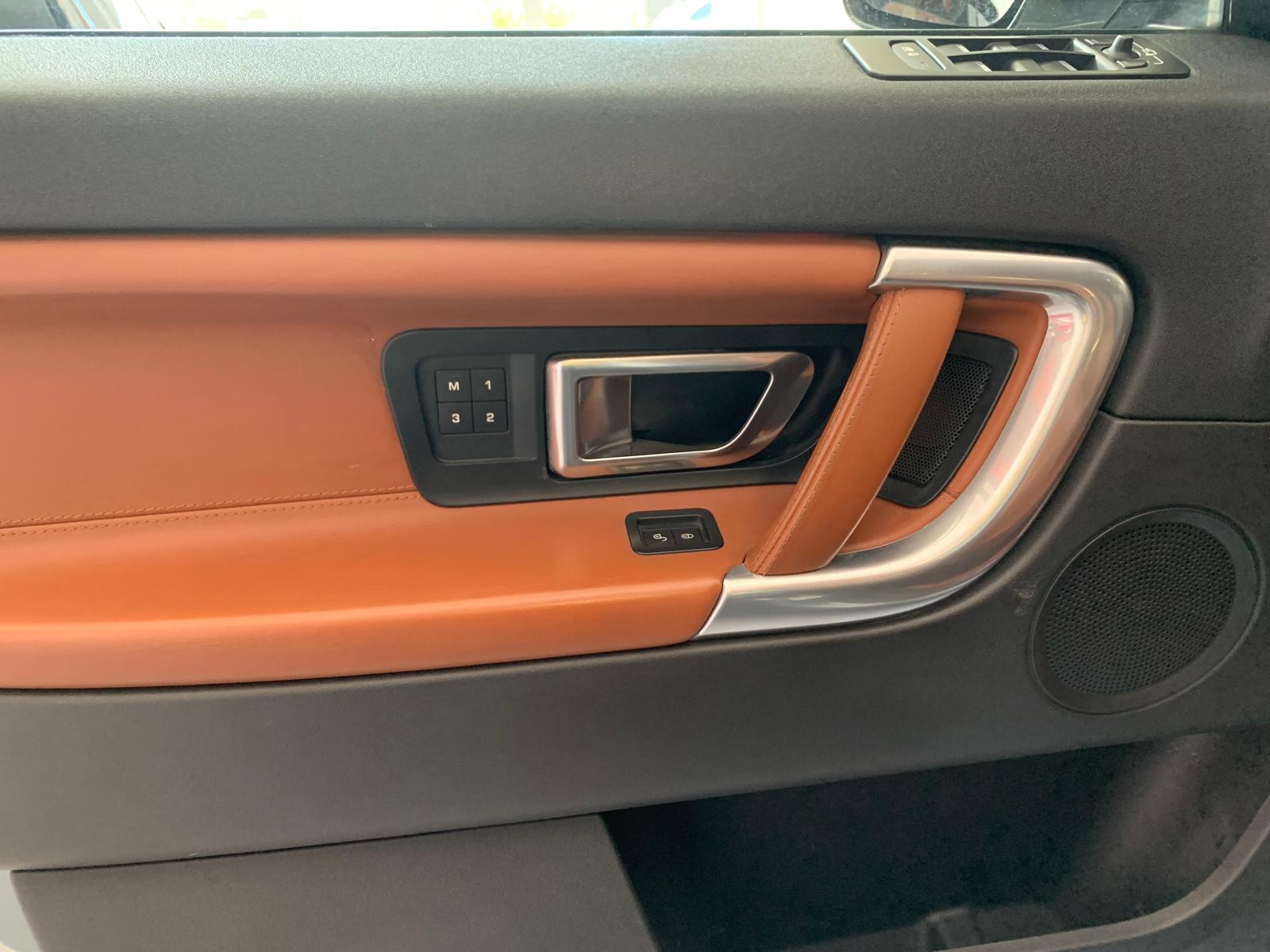 LAND ROVER DISCOVERY SPORT HSE LUXURY